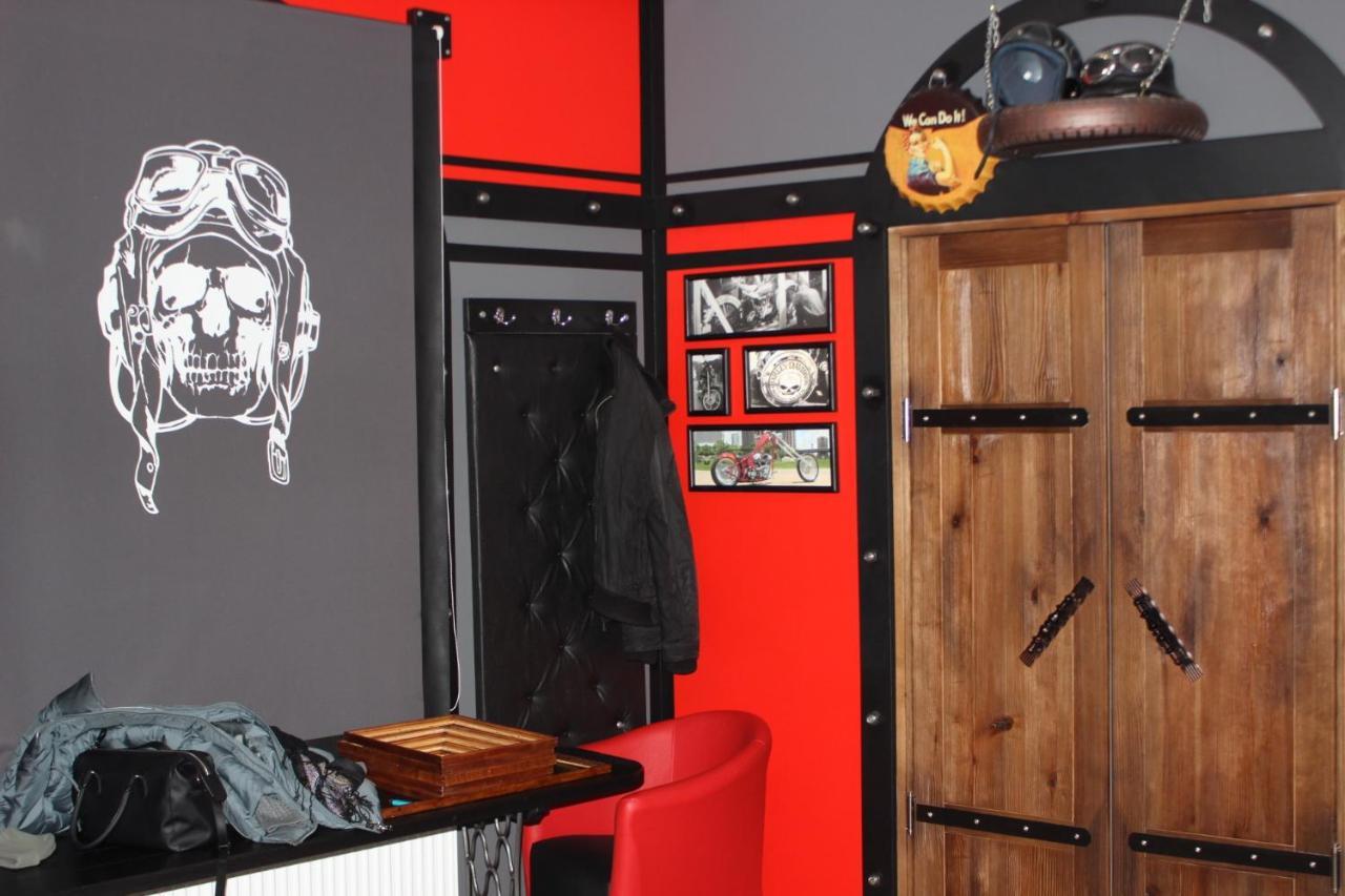 Biker's Pub Hotel Oleksandriia Eksteriør billede